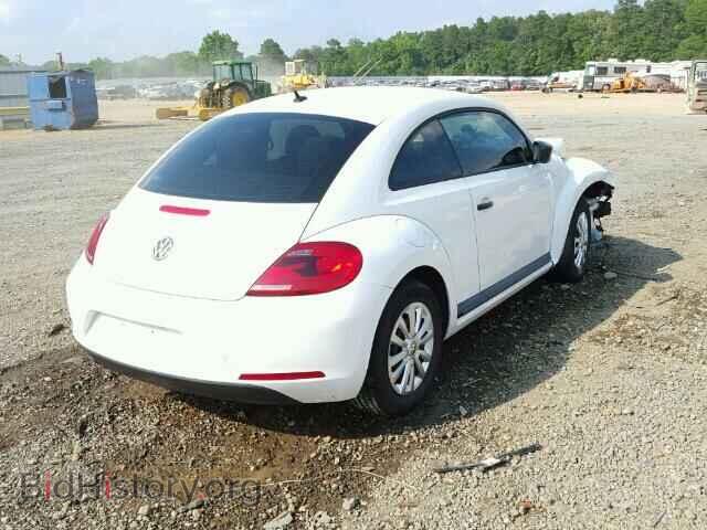 2012 VOLKSWAGEN BEETLE - VIN: 3VWFP7AT0CM623804 - Фото 4