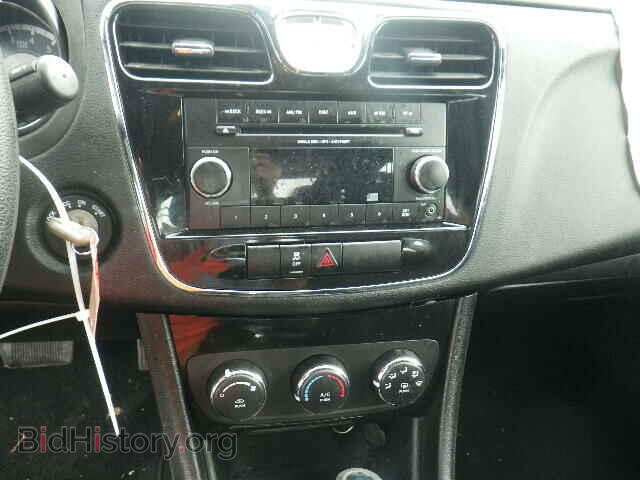 2013 CHRYSLER 200 - VIN: 1C3CCBAB5DN641061 - Фото 9