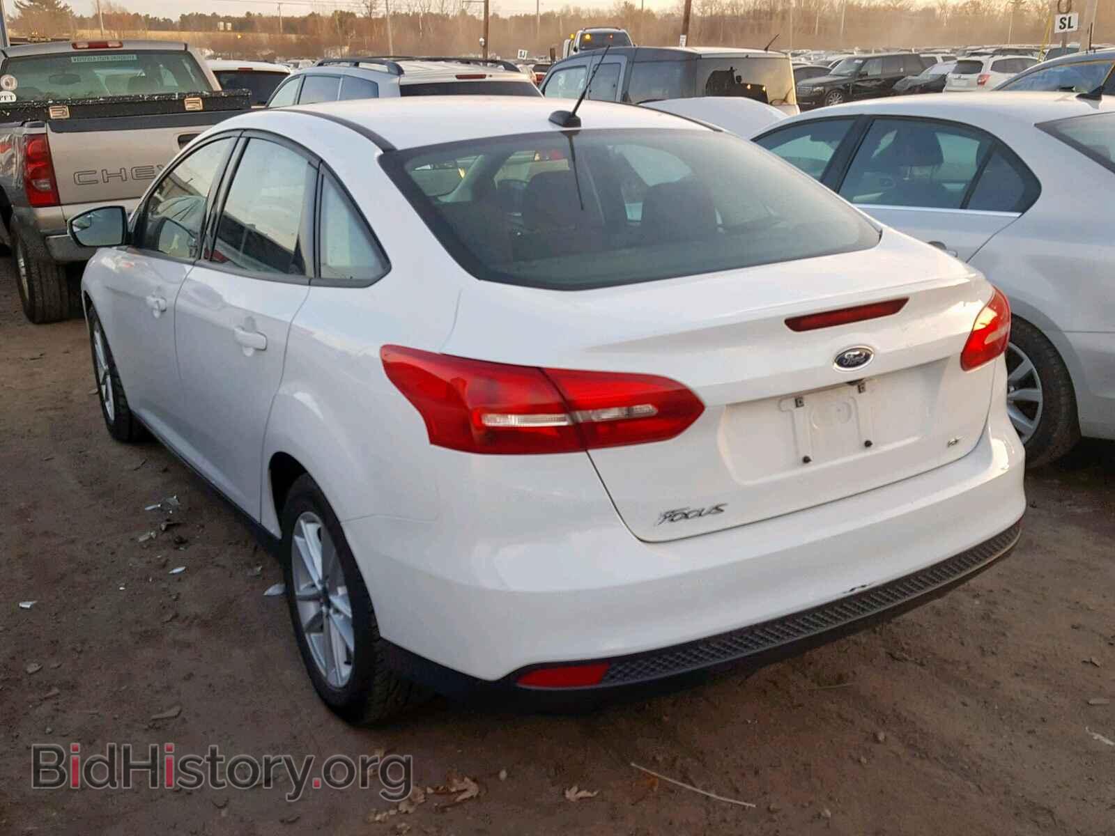 2017 FORD FOCUS SE - VIN: 1FADP3F25HL304500 - Фото 3