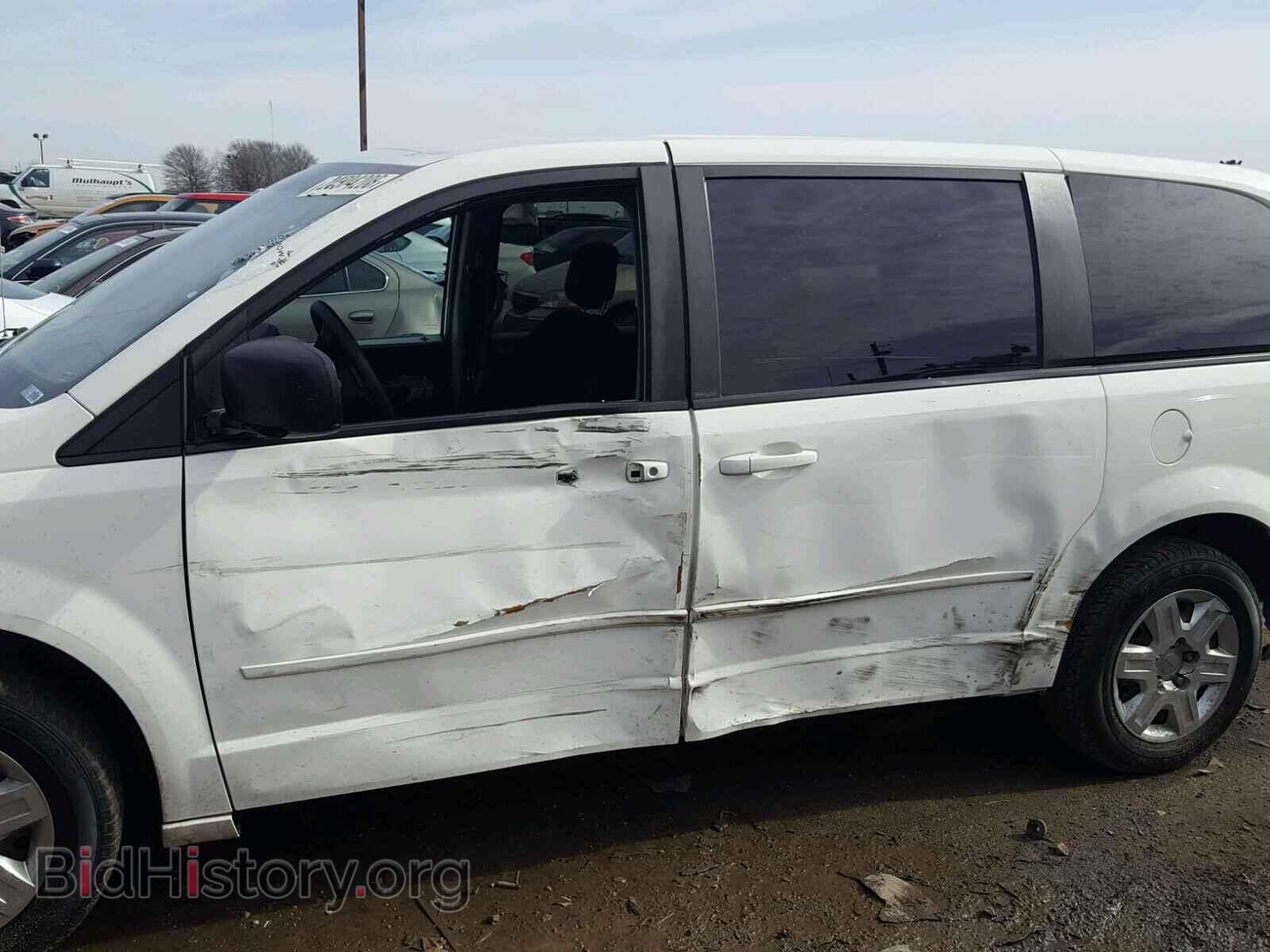 2011 DODGE CARAVAN - VIN: 2D4RN4DG7BR734234 - Фото 9