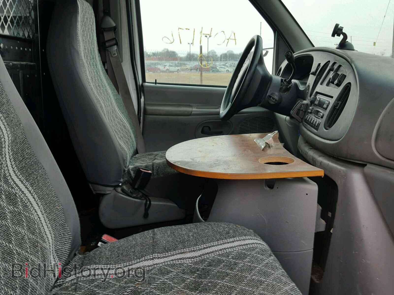 2000 FORD ECONOLINE - VIN: 1FTNE2426YHA04176 - Photo 5