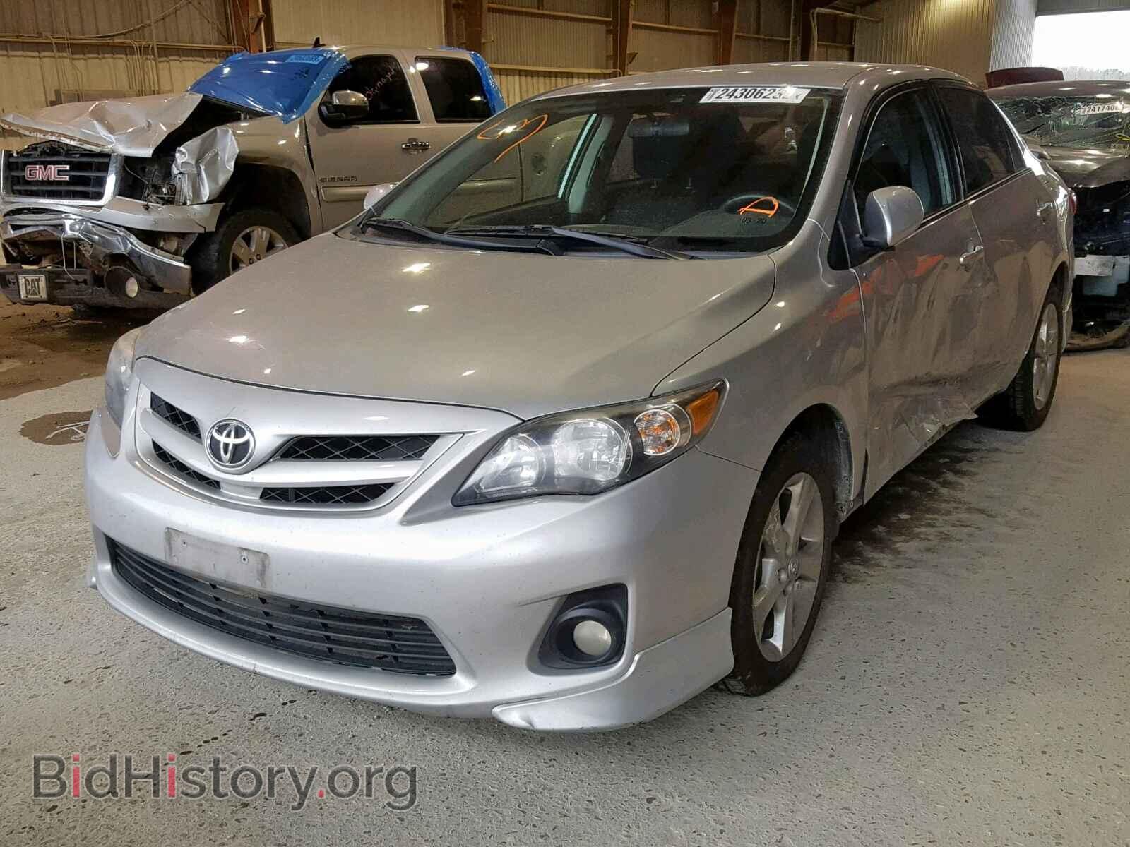 2011 TOYOTA COROLLA BA - VIN: 2T1BU4EE5BC727975 - Фото 2
