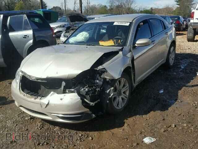 2013 CHRYSLER 200 - VIN: 1C3CCBAB7DN685627 - Фото 2