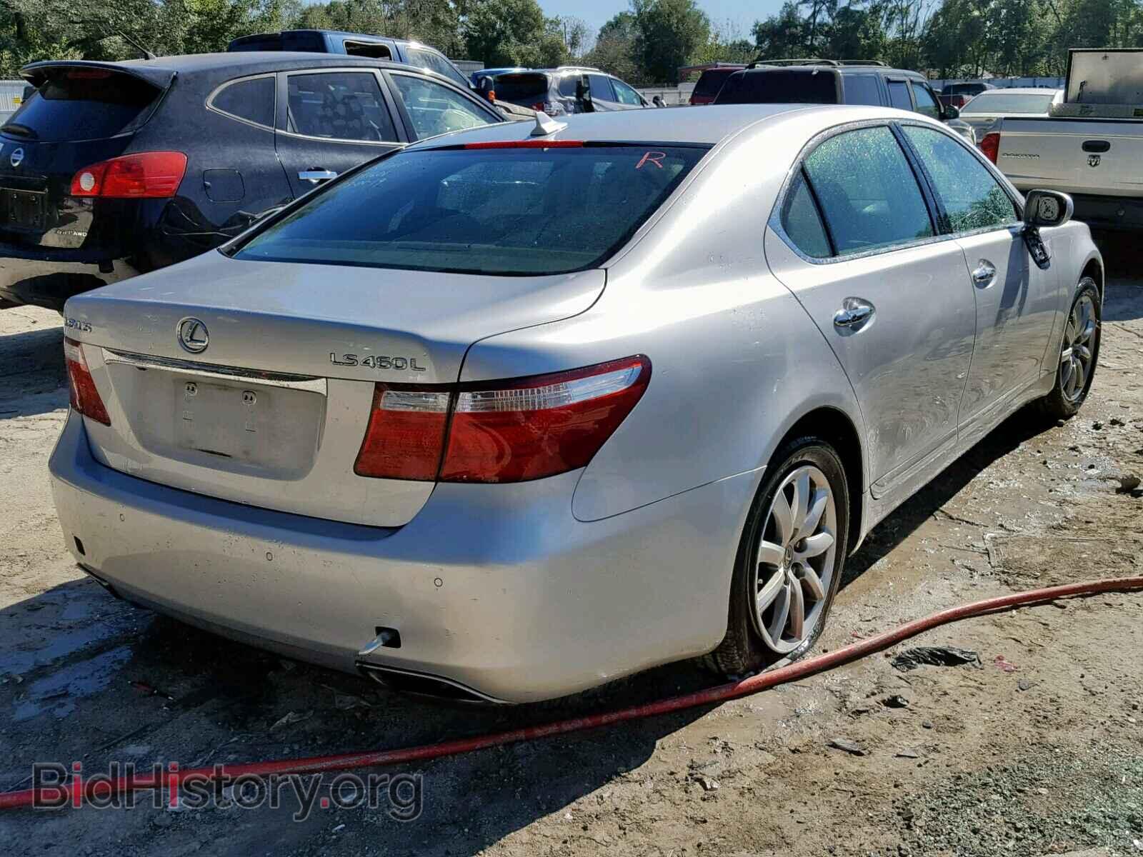 2007 LEXUS LS460 - VIN: JTHGL46FX75003539 - Photo 4