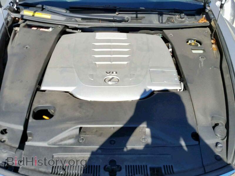2007 Lexus LS460 (VIN JTHGL46FX75003539) — photo 7 of 10