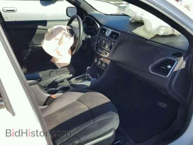 2014 CHRYSLER 200 - VIN: 1C3CCBAB8EN213566 - Фото 5