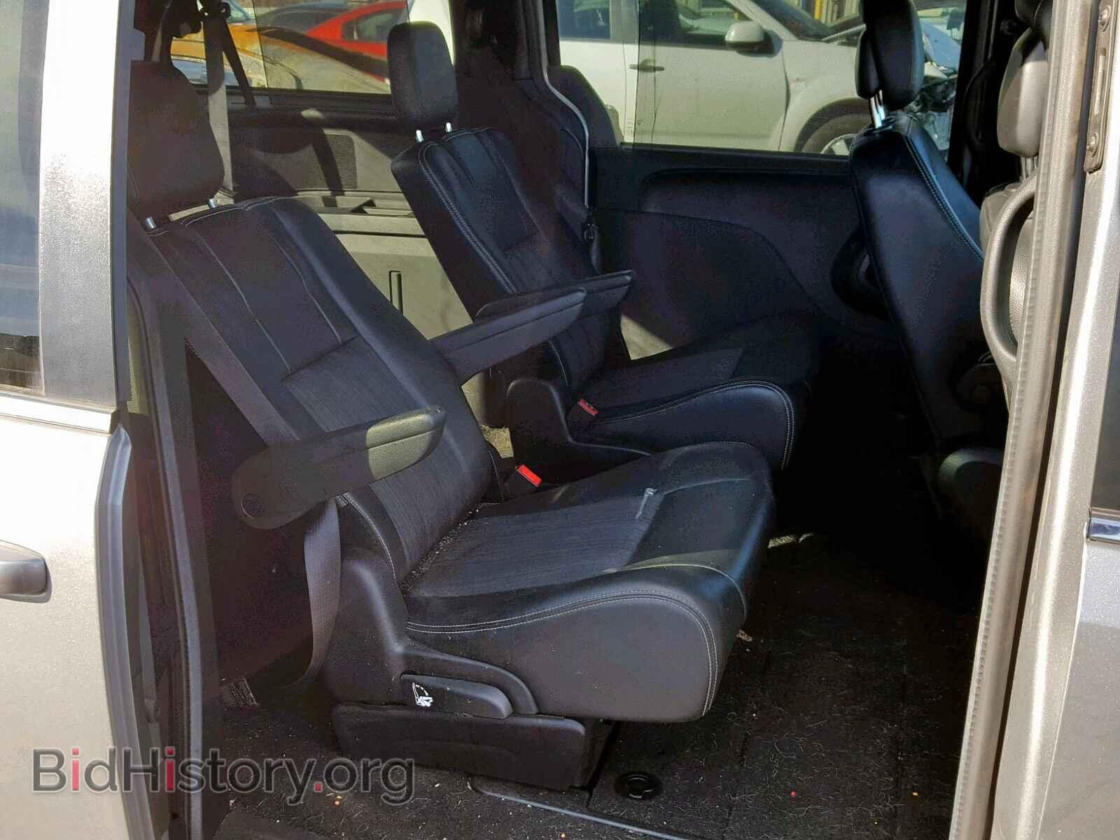 2015 CHRYSLER TOWN & COU - VIN: 2C4RC1HG3FR731462 - Фото 6