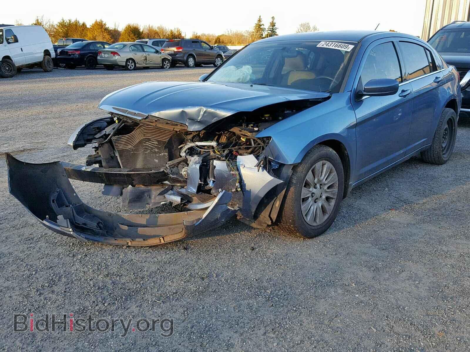 2011 CHRYSLER 200 - VIN: 1C3BC4FB8BN565848 - Фото 2