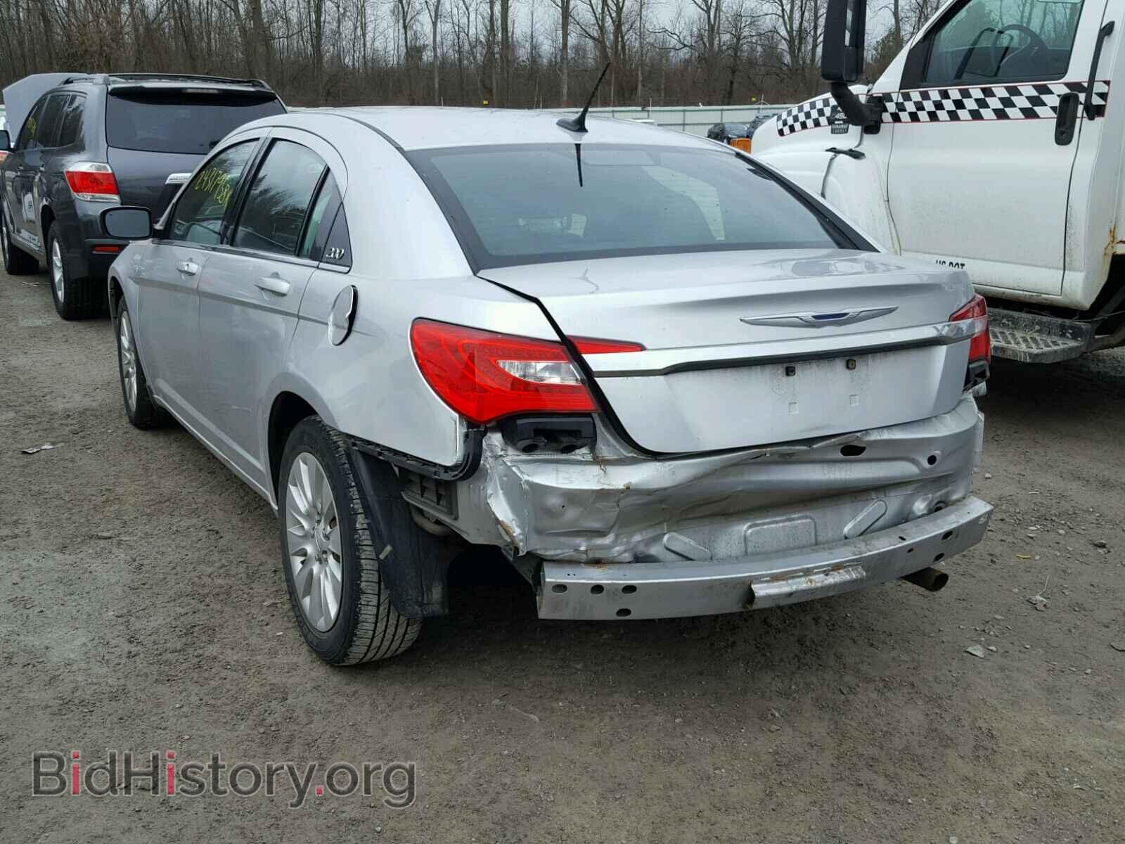 2012 CHRYSLER 200 - VIN: 1C3CCBAB6CN172447 - Фото 3