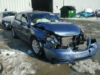 2011 Chrysler 200 200 Tourin, blue — VIN 1C3BC1FG4BN580941, Copart