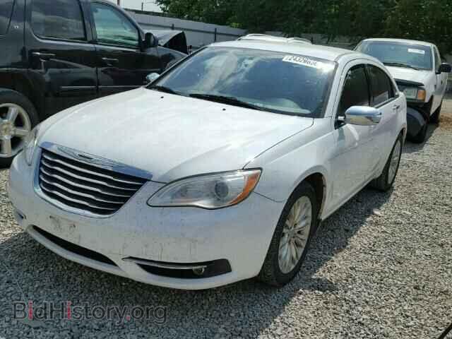 2011 CHRYSLER 200 - VIN: 1C3BC2FG6BN593907 - Фото 2
