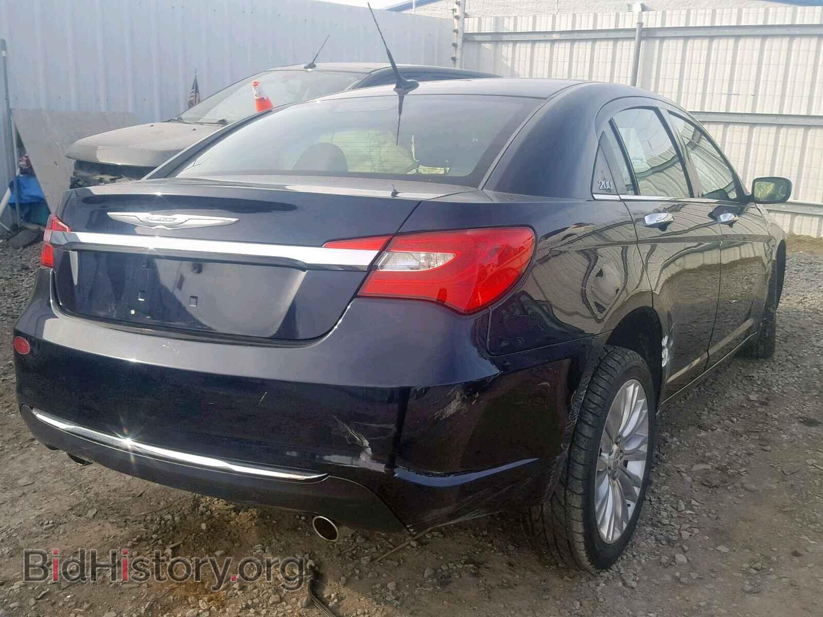 2011 CHRYSLER 200 - VIN: 1C3BC2FG8BN514320 - Фото 4