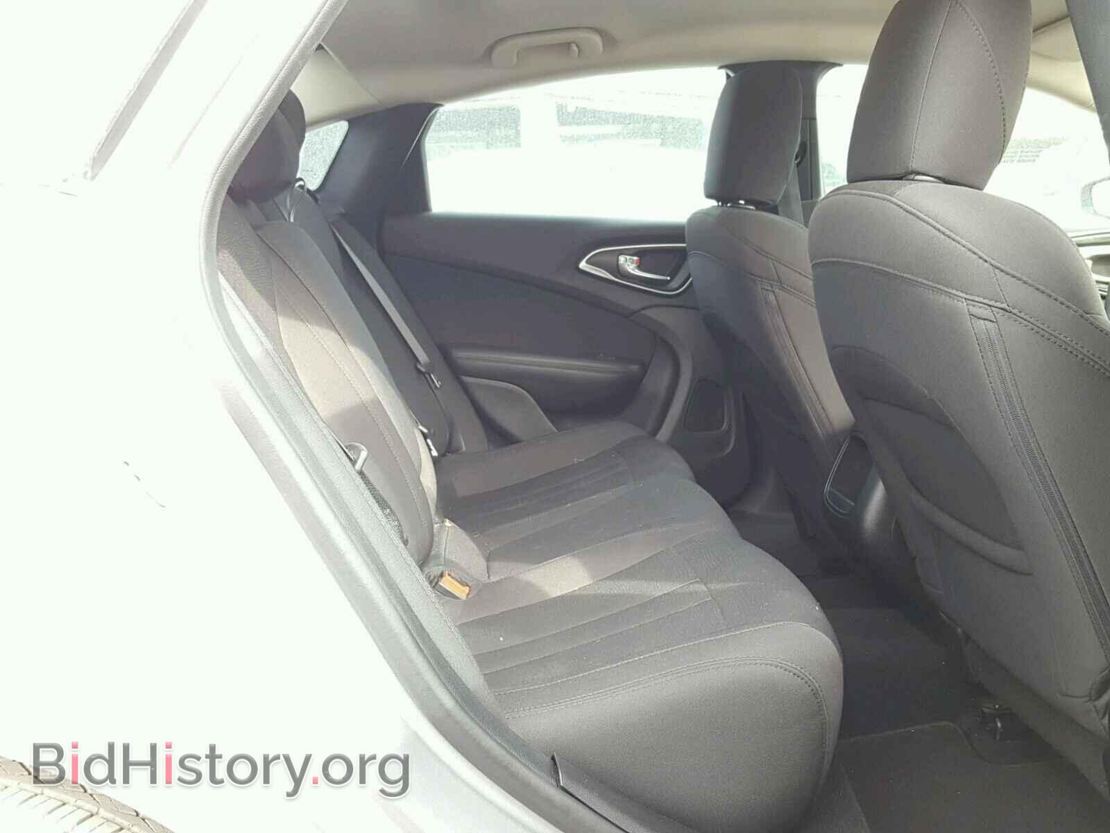 2016 CHRYSLER 200 - VIN: 1C3CCCAB1GN125466 - Photo 6