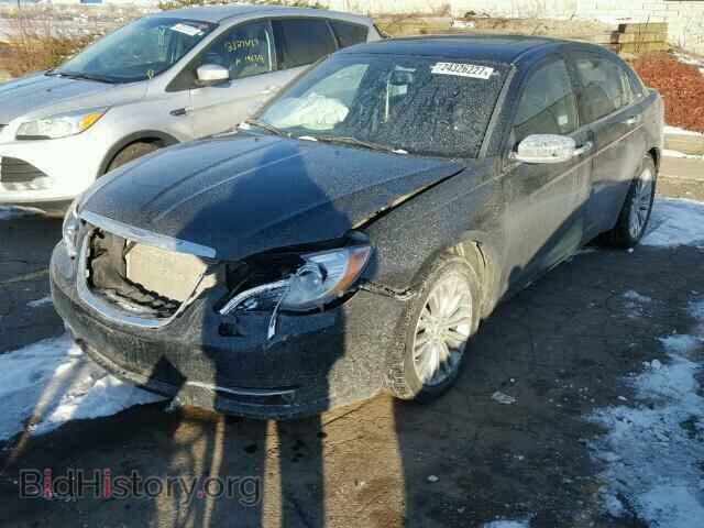2013 CHRYSLER 200 - VIN: 1C3CCBCGXDN596062 - Фото 2