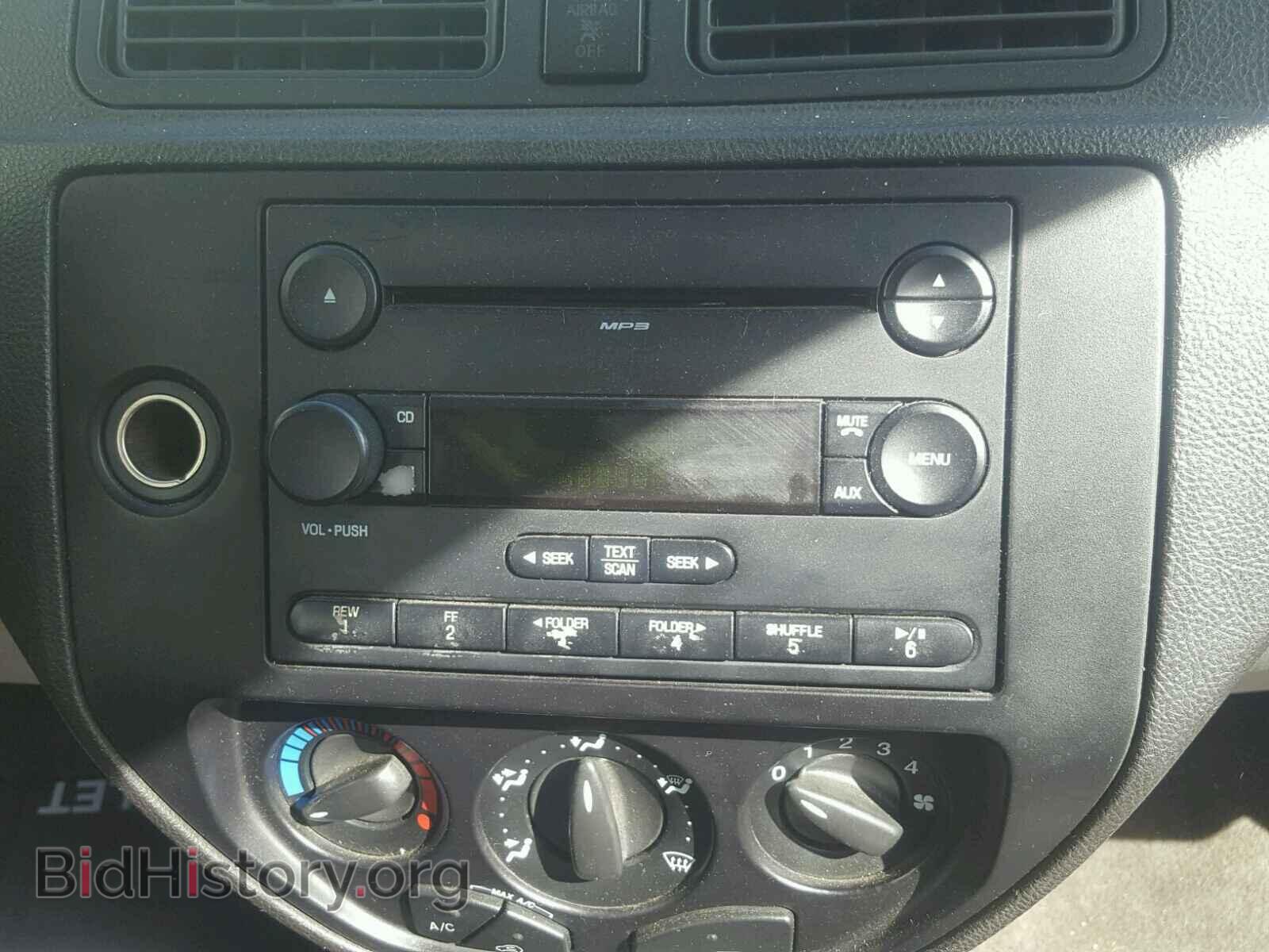 2007 FORD FOCUS - VIN: 1FAHP34N37W326748 - Фото 9