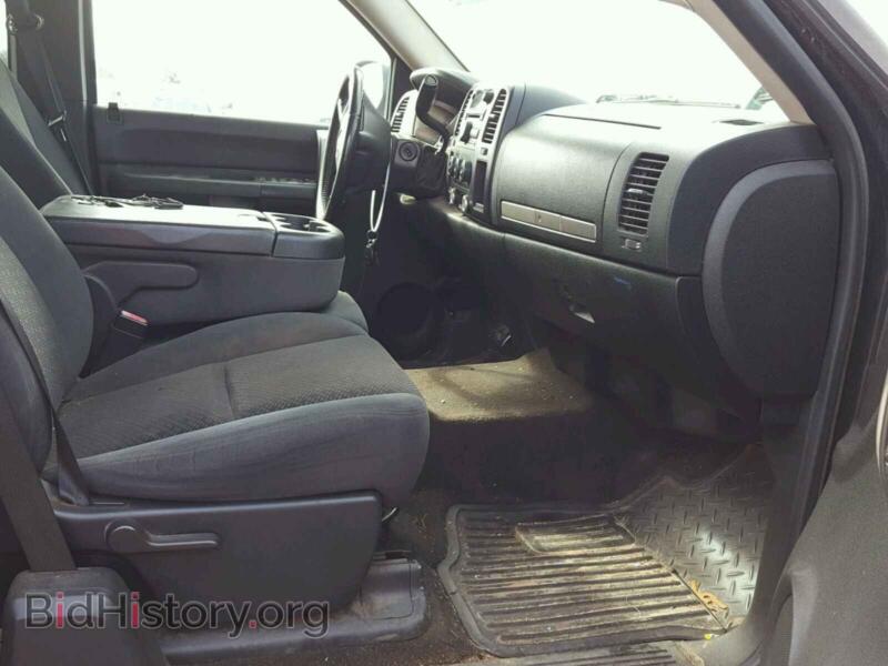 2008 Chevrolet SILVERADO (VIN 1GCEC19J48E113429) — фото 5 из 10