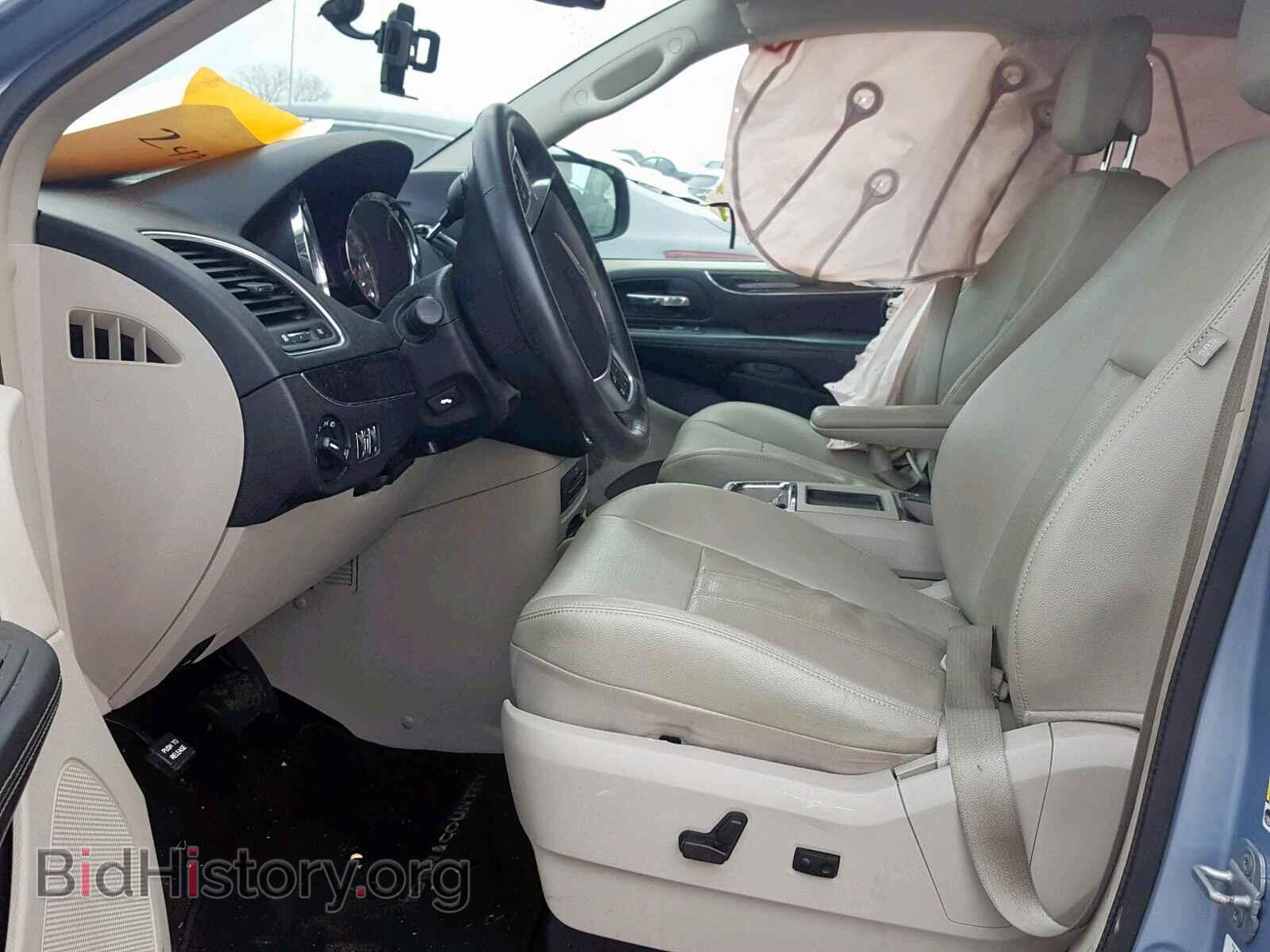 2013 CHRYSLER TOWN & COU - VIN: 2C4RC1CG8DR653796 - Фото 5