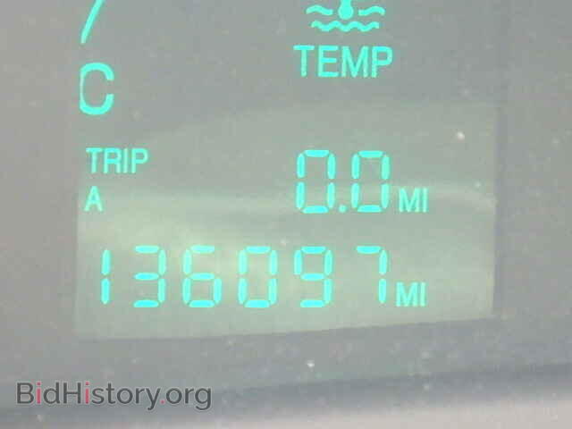 2001 CADILLAC DEVILLE - VIN: 1G6KD54Y61U110509 - Фото 8