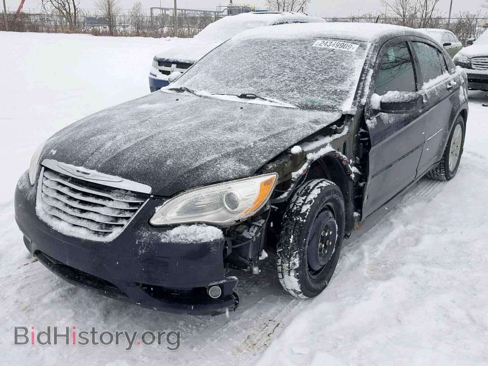 2012 CHRYSLER 200 - VIN: 1C3CCBAB6CN117299 - Фото 2