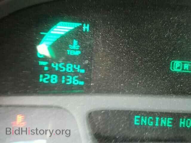 2005 CADILLAC DEVILLE - VIN: 1G6KD54Y35U258297 - Photo 8