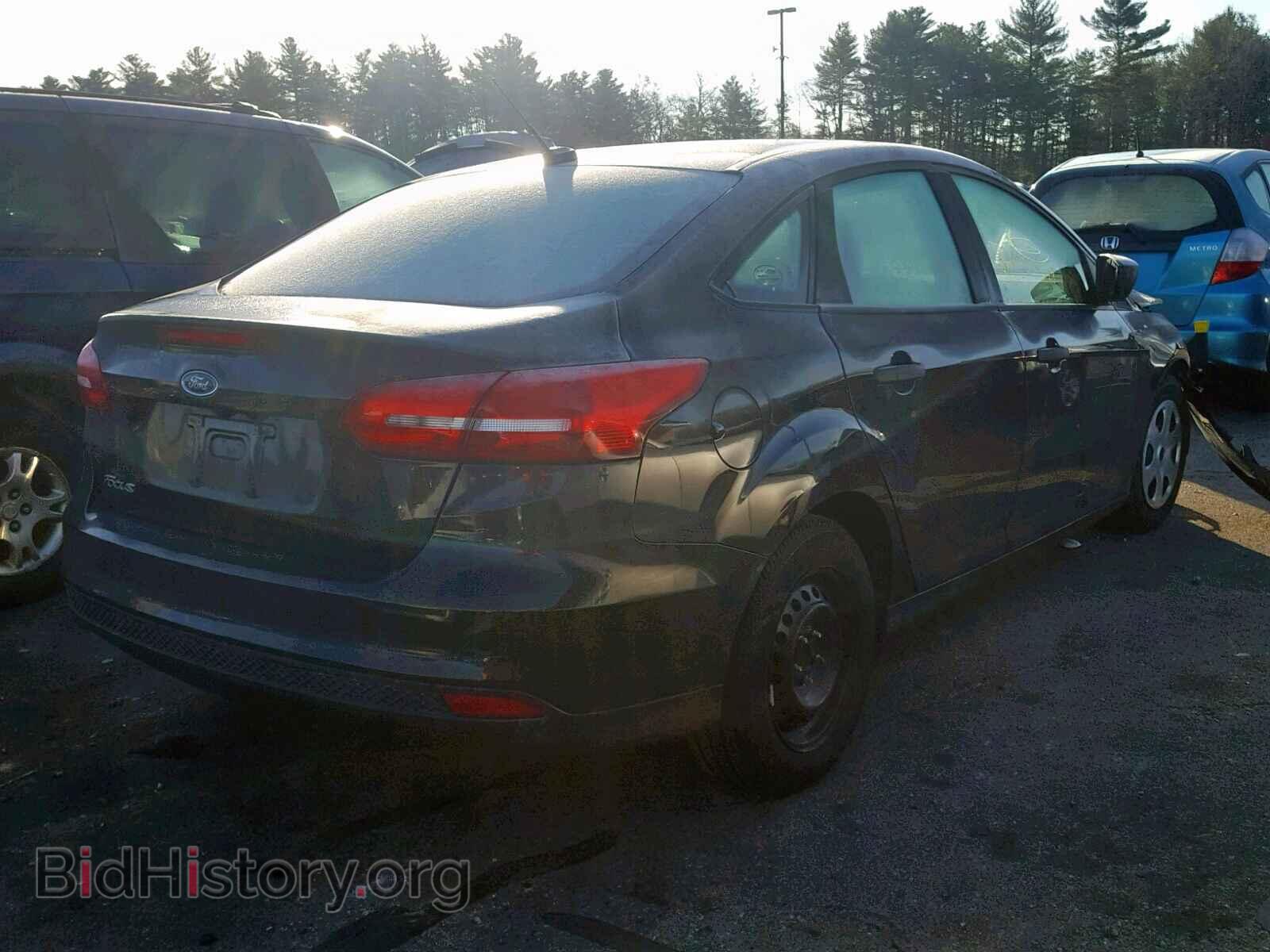 2017 FORD FOCUS - VIN: 1FADP3E23HL330384 - Photo 4