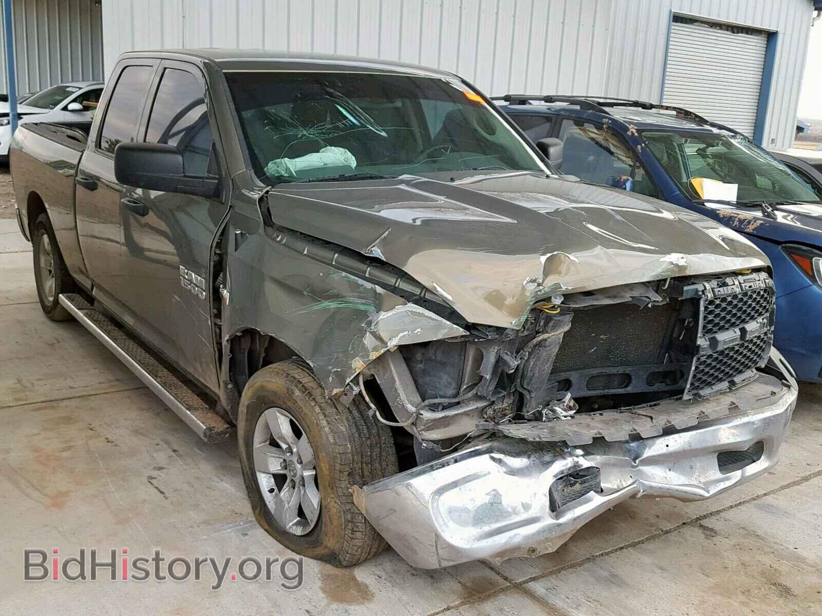 Фотография  - RAM 1500 ST 2015