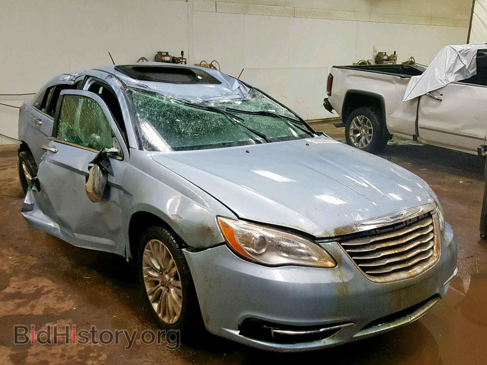 Фотография  - CHRYSLER 200 2012