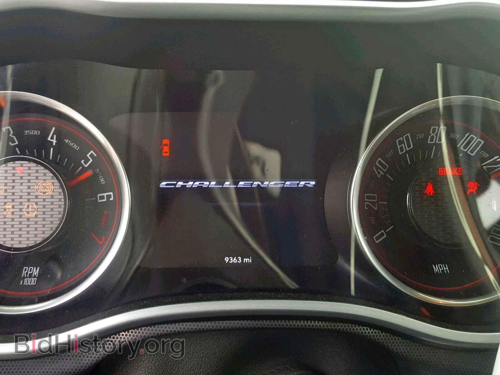 2018 DODGE CHALLENGER - VIN: 2C3CDZAG9JH149932 - Фото 8