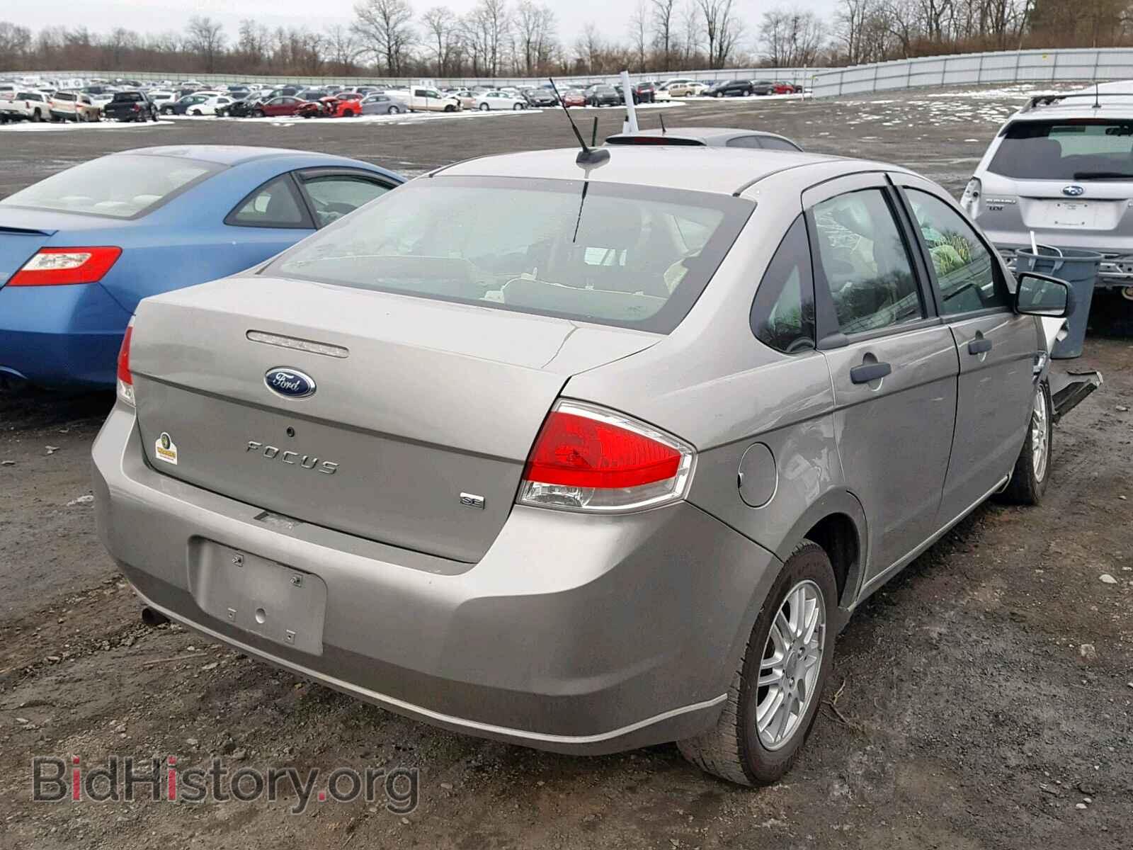 2008 FORD FOCUS SE - VIN: 1FAHP35N78W128996 - Фото 4