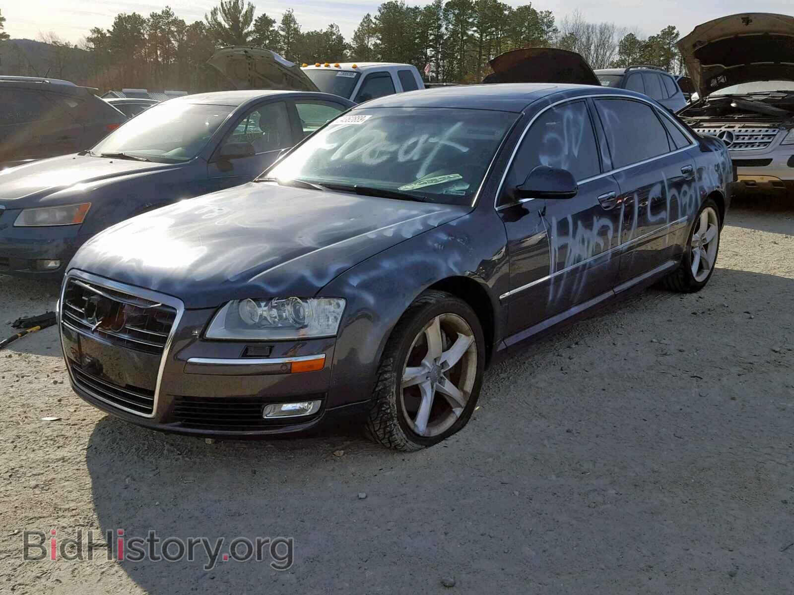 2010 AUDI A8 - VIN: WAURVAFA4AN007484 - Фото 2