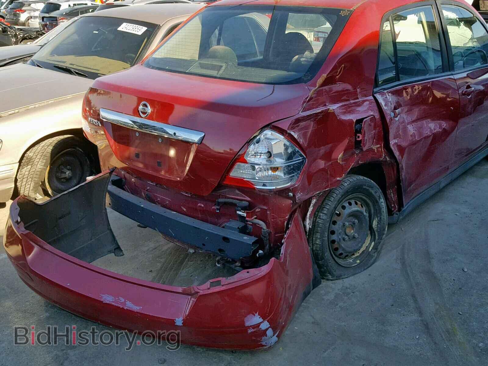 2010 NISSAN VERSA - VIN: 3N1BC1AP2AL465520 - Фото 9