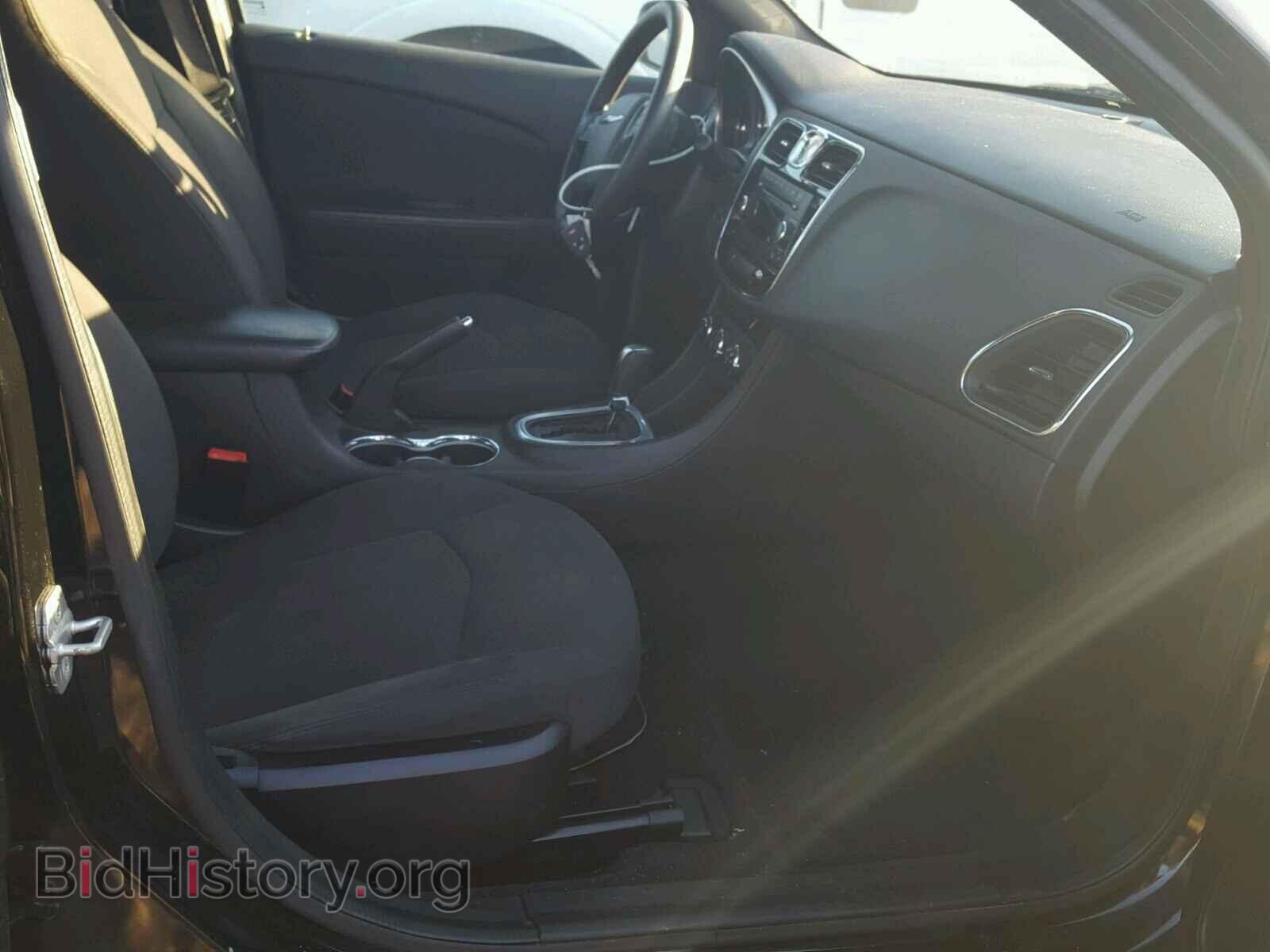 2012 CHRYSLER 200 - VIN: 1C3CCBAB0CN205250 - Фото 5
