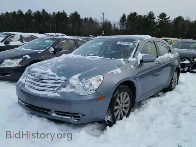 2010 CHRYSLER SEBRING - VIN: 1C3CC5FB3AN228321 - Photo 2