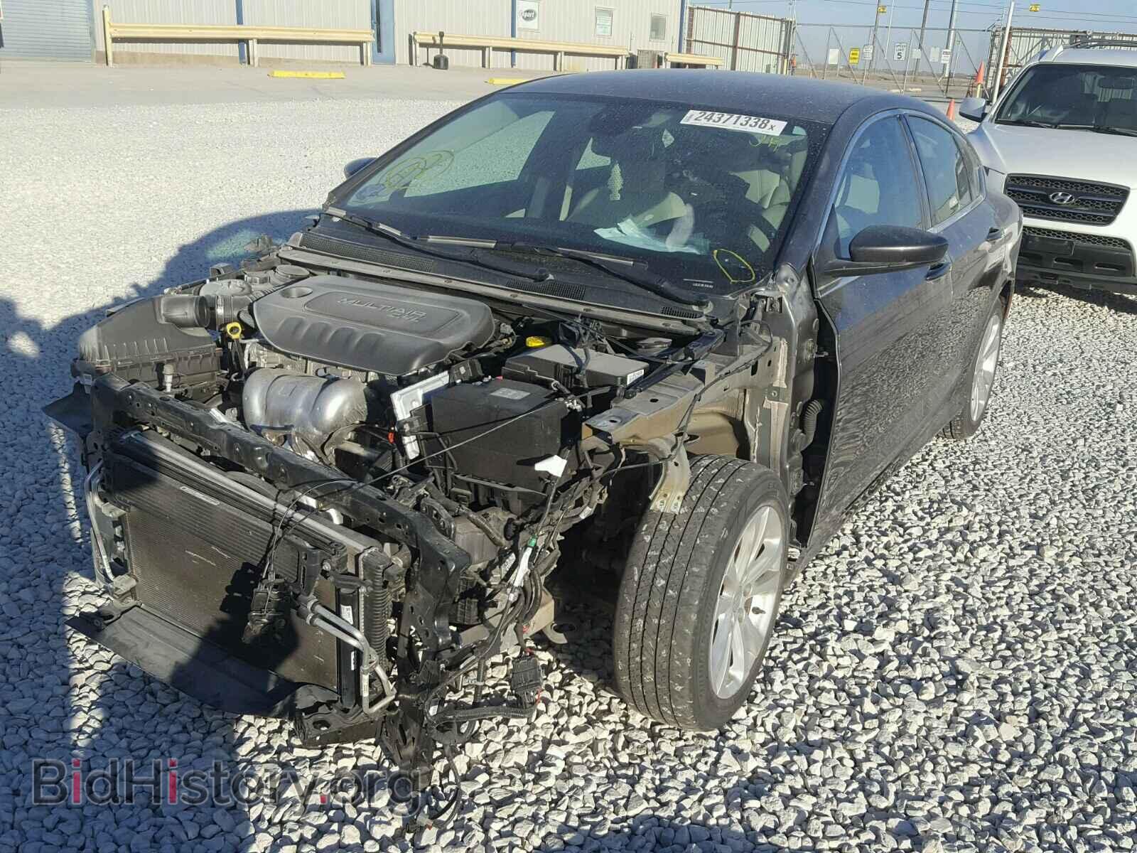 2016 CHRYSLER 200 - VIN: 1C3CCCAB8GN102928 - Фото 2