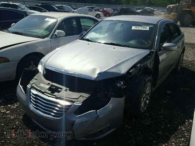 2013 CHRYSLER 200 - VIN: 1C3CCBBB1DN695651 - Photo 2