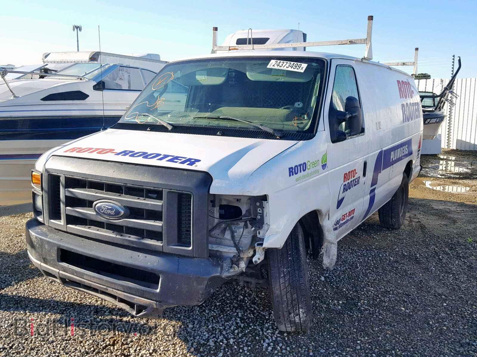2011 FORD ECONOLINE - VIN: 1FTSS3EL7BDB31039 - Photo 2