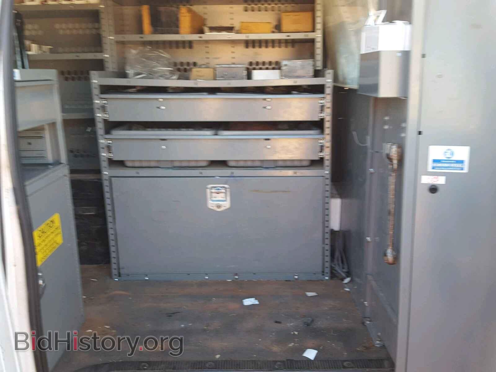 2010 FORD ECONOLINE - VIN: 1FTNE2EL3ADA09887 - Photo 2