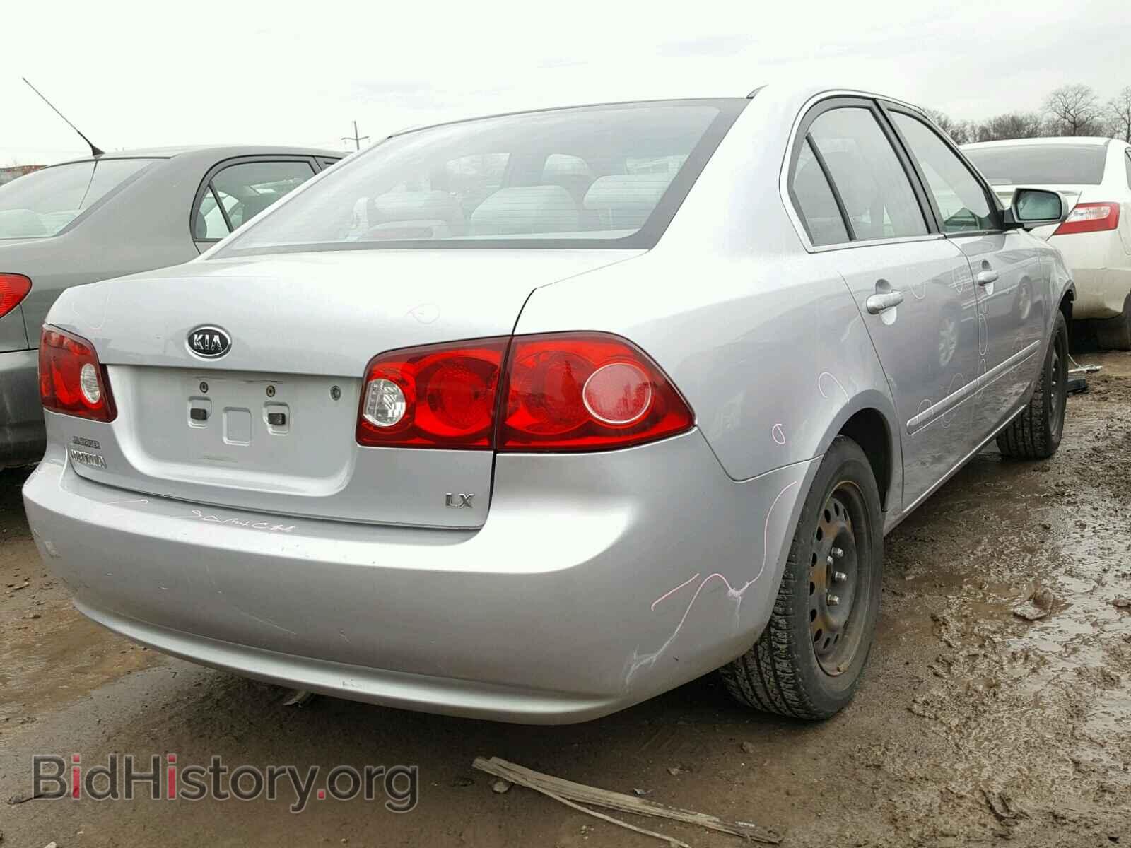 2006 KIA OPTIMA - VIN: KNAGE123X65042732 - Фото 4