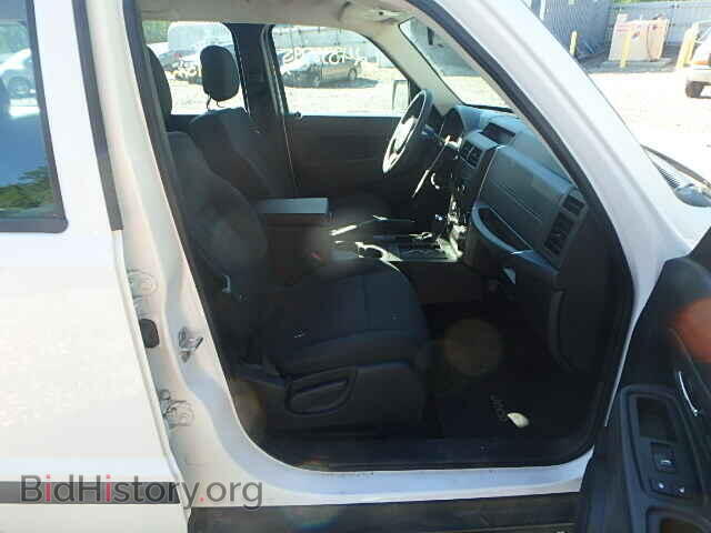2011 JEEP LIBERTY - VIN: 1J4PN2GK9BW573623 - Фото 5