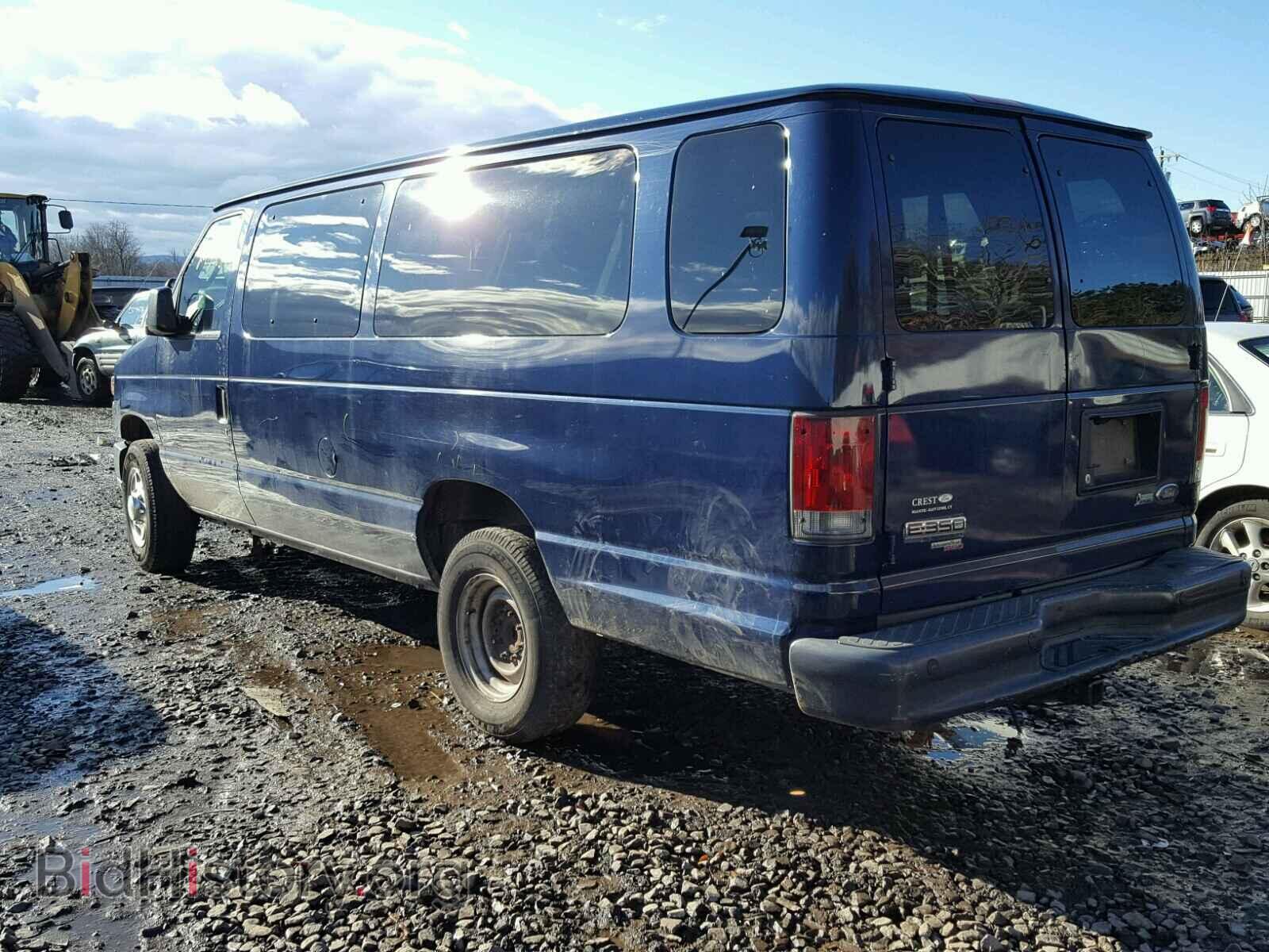 2010 FORD ECONOLINE - VIN: 1FBSS3BL8ADA27408 - Photo 3