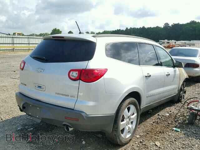 2009 CHEVROLET TRAVERSE - VIN: 1GNER33D79S105638 - Фото 4