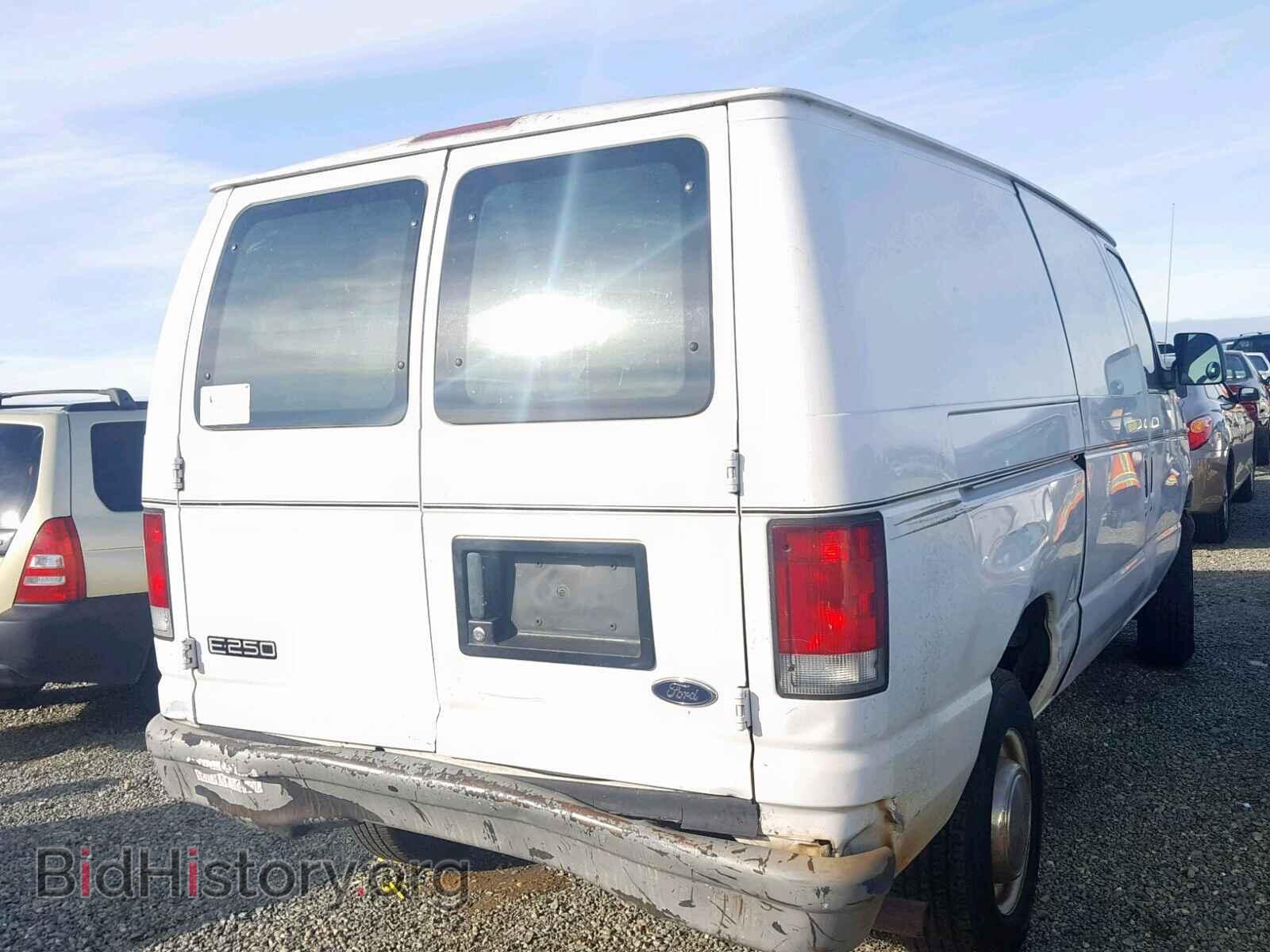 2000 FORD ECONOLINE - VIN: 1FTNE24L5YHB24267 - Photo 4