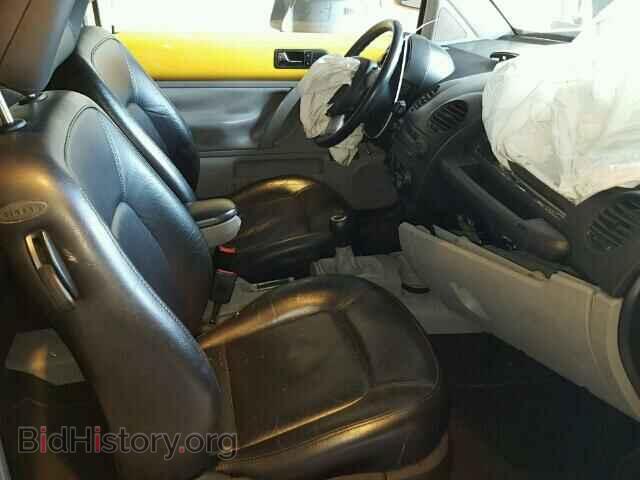 2000 VOLKSWAGEN BEETLE - VIN: 3VWCD21C0YM485414 - Фото 5