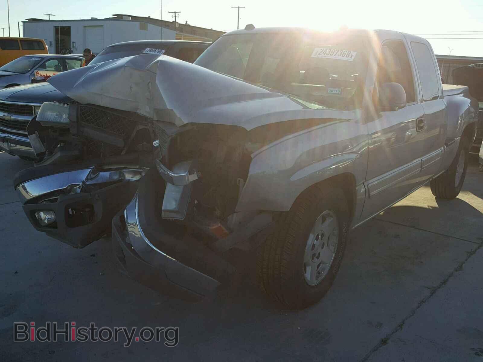 2005 CHEVROLET SILVERADO - VIN: 1GCEC19T15Z245957 - Фото 2