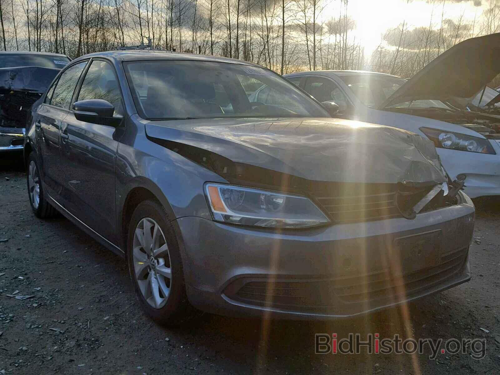 Фотография 3VWDP7AJ5CM417805 - VOLKSWAGEN JETTA 2012