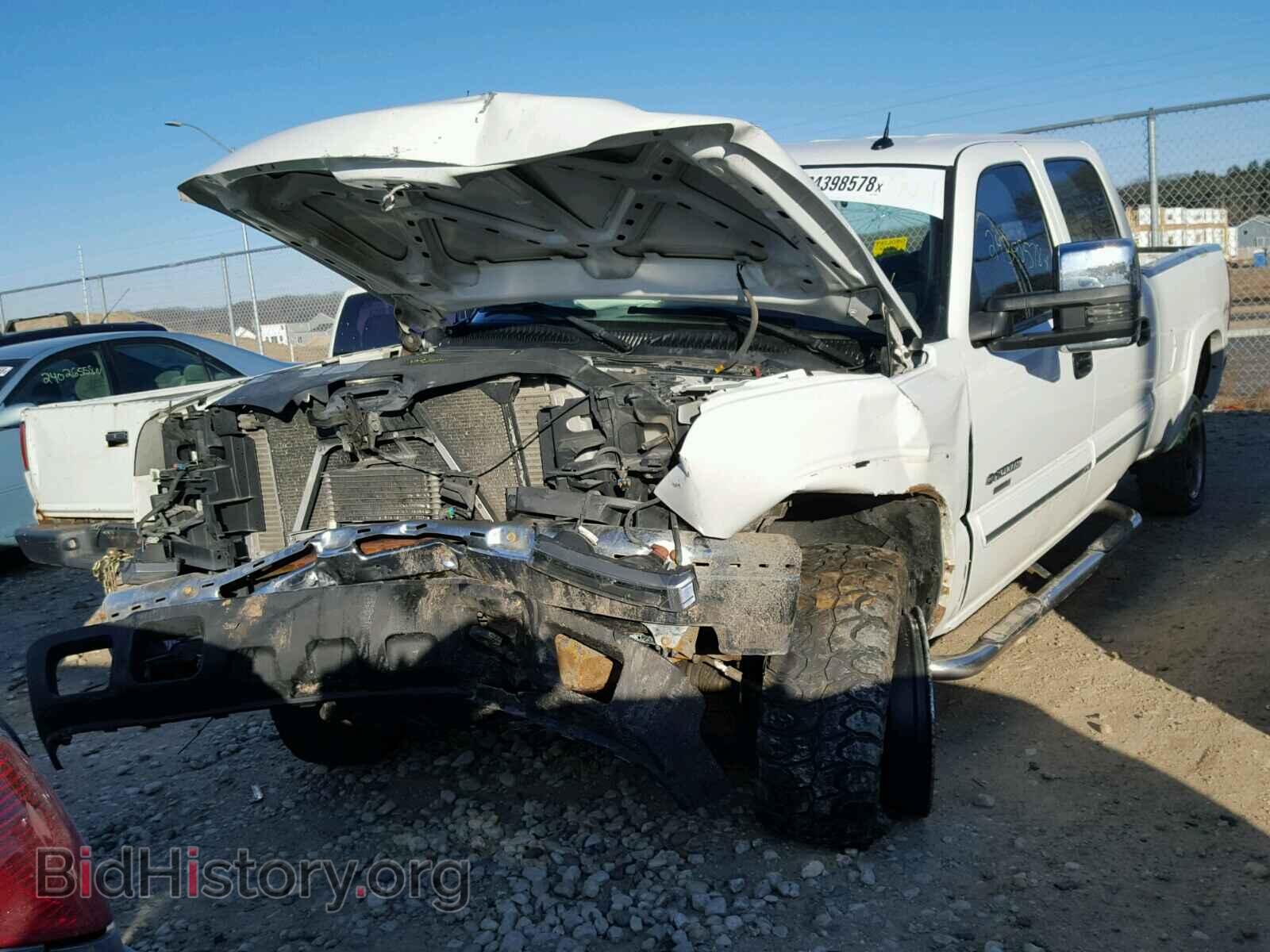 2005 CHEVROLET SILVERADO - VIN: 1GCHK232X5F806728 - Фото 2