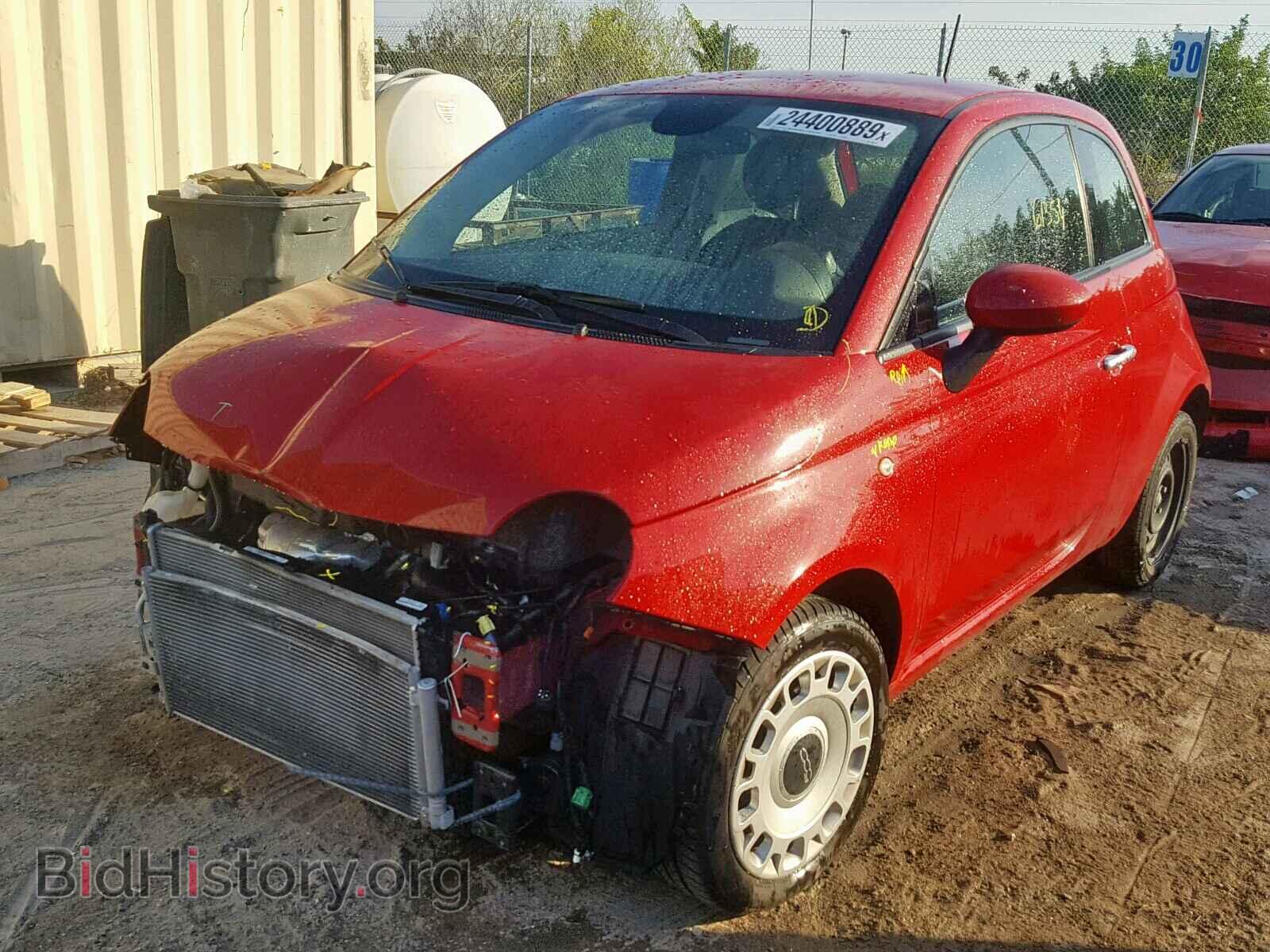2015 FIAT 500 - VIN: 3C3CFFAR2FT501466 - Photo 2
