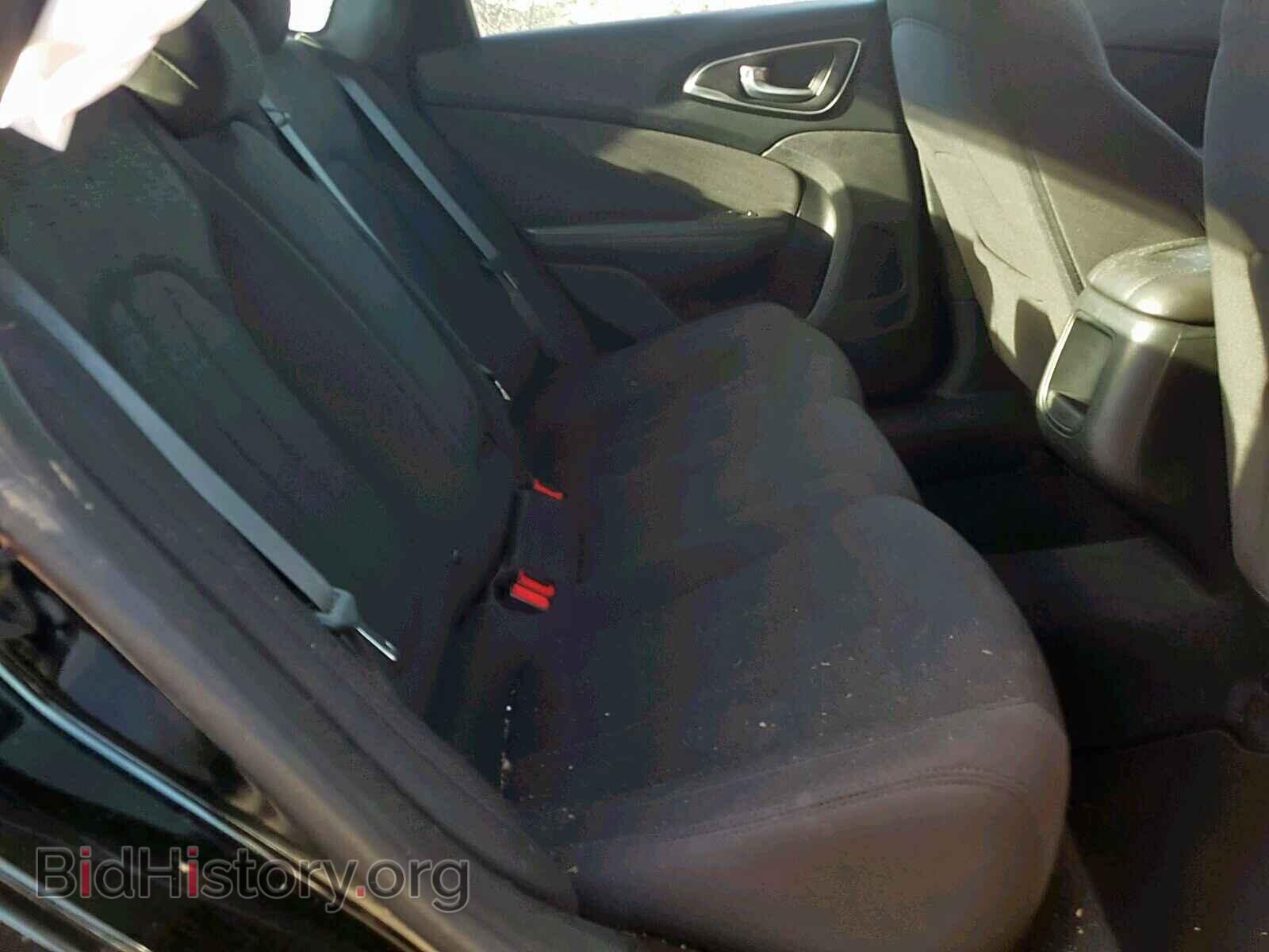 2016 CHRYSLER 200 - VIN: 1C3CCCAB5GN102711 - Photo 6