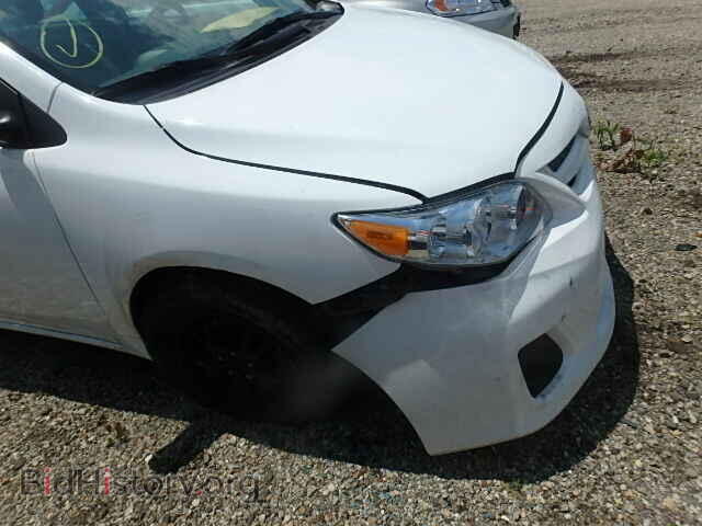 2011 TOYOTA COROLLA - VIN: 2T1BU4EE4BC686061 - Фото 10