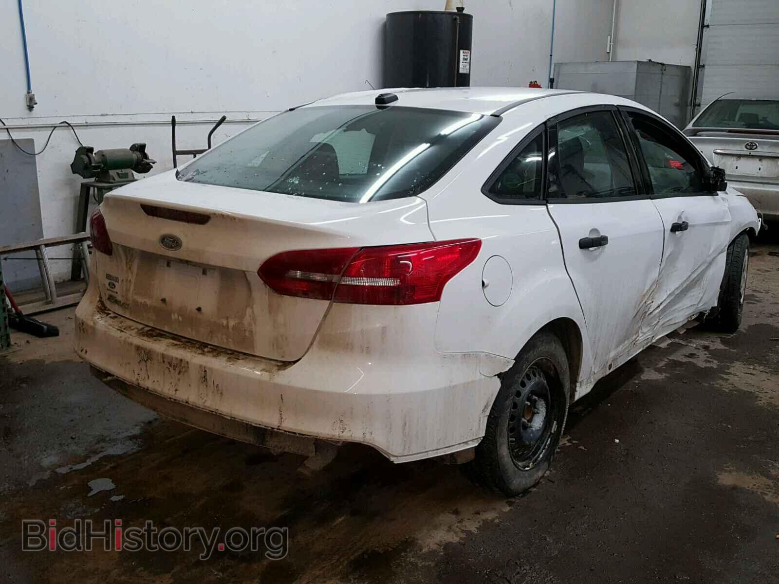 2017 FORD FOCUS - VIN: 1FADP3E24HL295970 - Фото 4